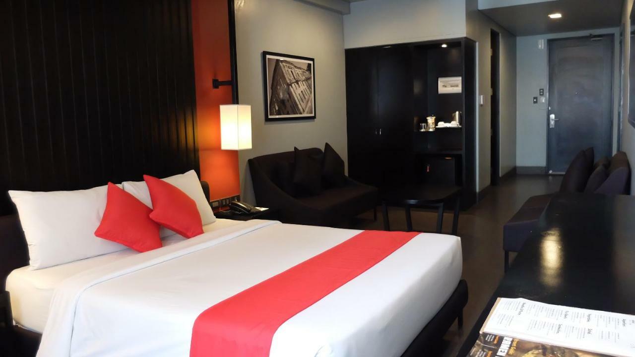Amelie Hotel Manille Extérieur photo